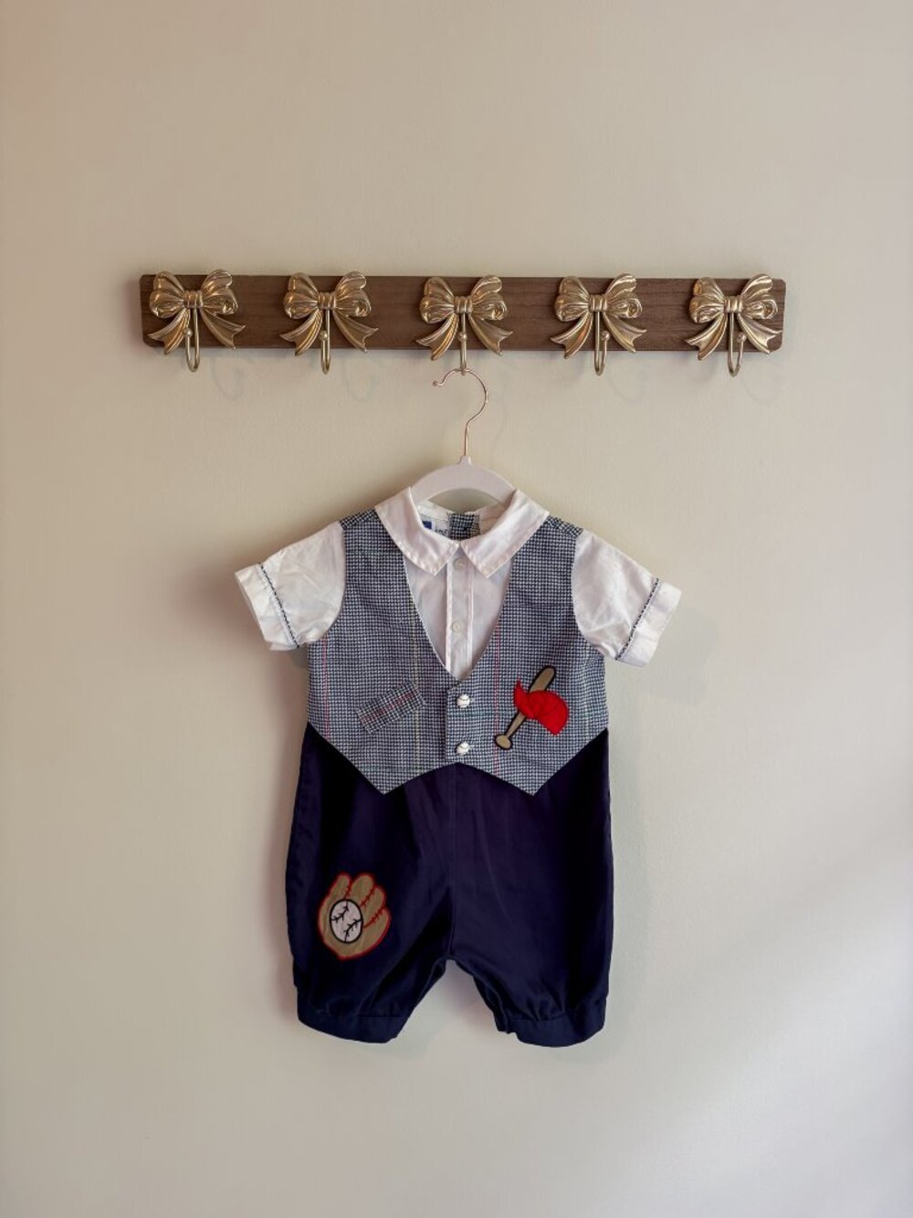 Nannette boys size 18 monts Plaid Romper with Baseball Appliqué